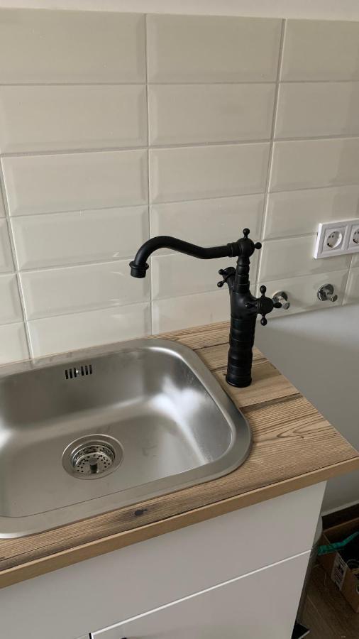 Fehervari, Budai Lakas, Kivalo Kozlekedes Apartamento